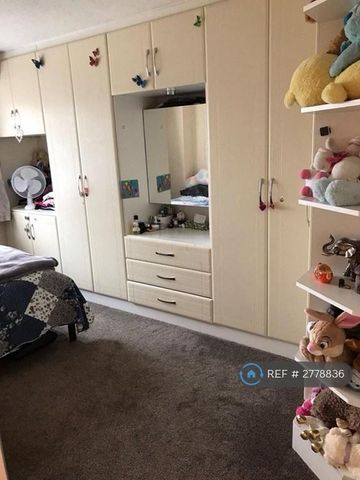 2 bedroom maisonette to rent - Photo 3