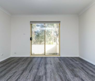 THIS ONE IS FOR YOU - 3 BEDROOM DUPLEX! - Photo 1