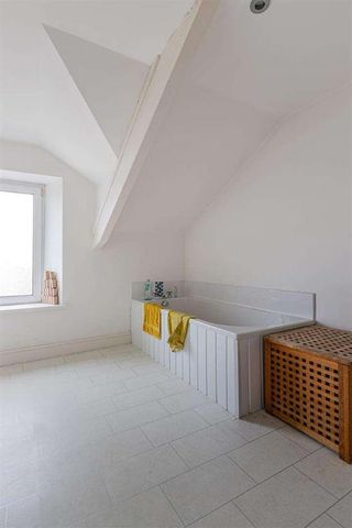 East Grove, Roath, Cardiff, CF24 - Photo 3