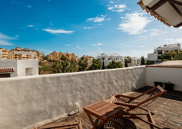 Apartment for rent in Estepona Hills, Estepona