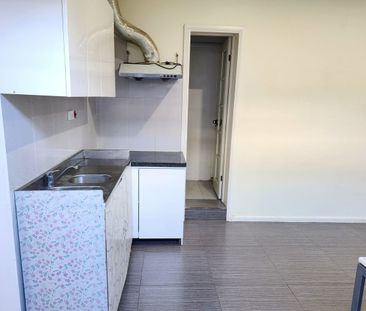 Rear Flat 2/At King Georges Road, Penshurst, NSW 2222 - Photo 4