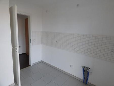 Gemütliche 3-Zimmer-Wohnung mit großem Balkon in Neue Neustadt! - Photo 2