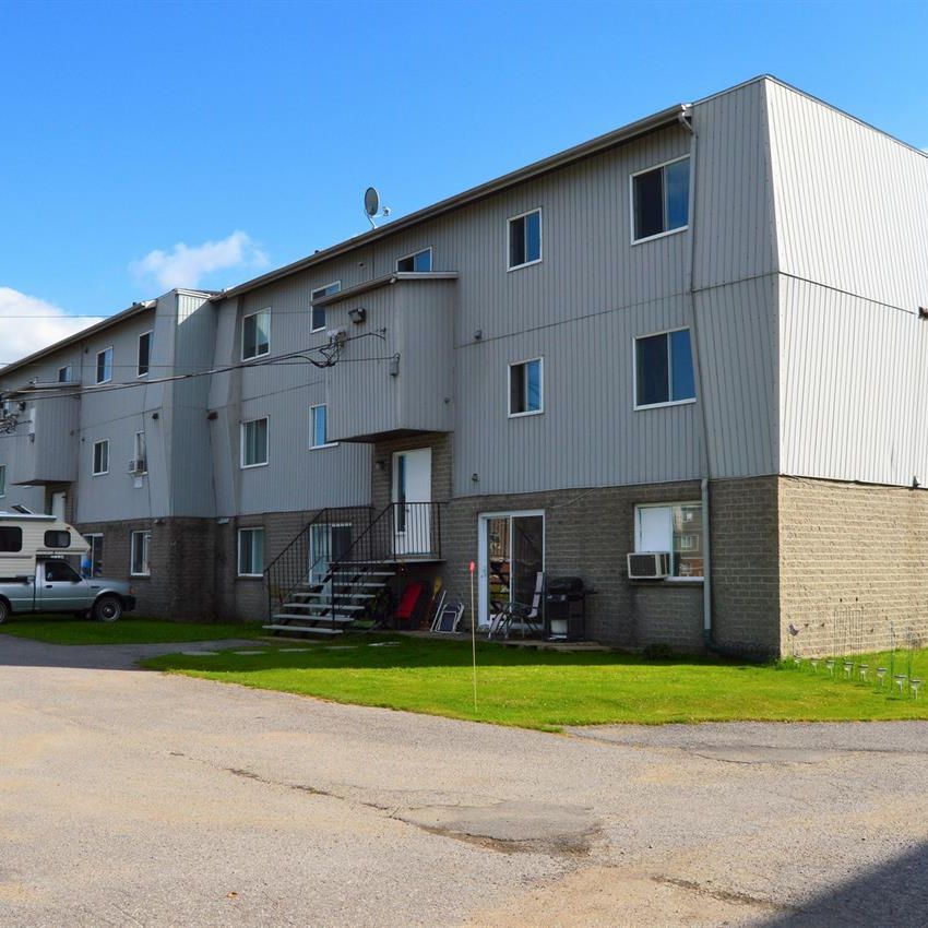 3 1/2 - 730 CÔTE-RICHELIEU, Trois-Rivieres - Photo 1