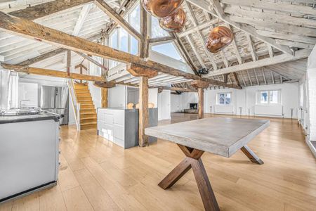 3 bedroom flat to rent - Photo 2