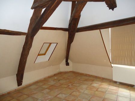 Location Appartement 4 pièces 95m² NEVERS 58000 - Photo 5