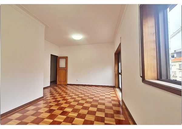 Apartamento T3 em Porto