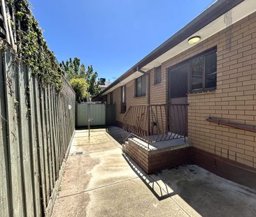 2/93 Thomson Street, Northcote, Vic 3070 - Photo 6