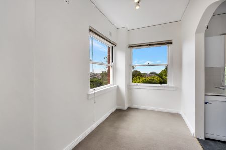 9/161 Victoria Road, Bellevue Hill NSW 2023 - Apartment For Rent | Domain - Photo 2