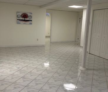 For Lease - 5 Hacienda Drive, Richmond Hill, Ontario - Photo 5