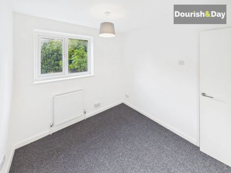 3 bed terraced house to rent in Bargates, Whitchurch, SY13 - Photo 3