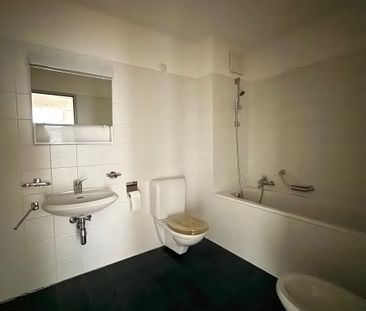 Beautiful 3.5 room apartment in a very convenient location quiet - Photo 6