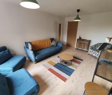 2 bedroom flat to rent - Photo 3