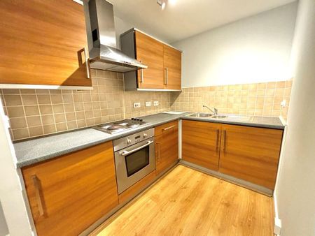 1 bedroom ground floor flat to rent - Photo 5