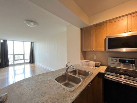 For Lease - 763 Bay Street Unit# 3603, Toronto, Ontario - Photo 5