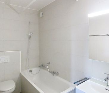 CHARMANT LOGEMENT TRES BIEN SITUE ET ENTIEREMENT RENOVE - Photo 4