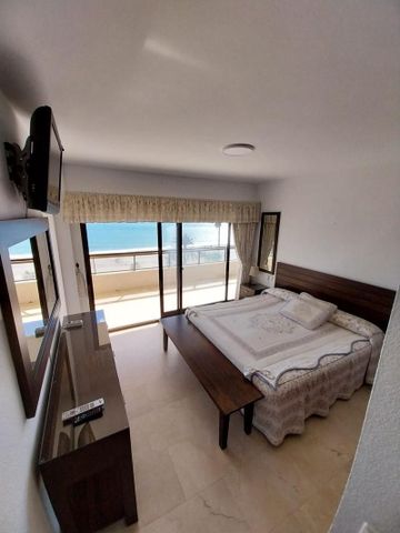 Piso de alquiler en Puerto de Estepona - Photo 5