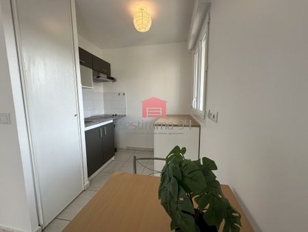 Location Appartement 2 pièces 37m² FONTENAY SOUS BOIS 94120 - Photo 4