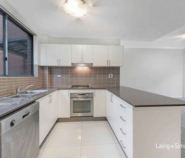 TWO BEDROOMS TOWNHOUSE FOR LEASE - Photo 3