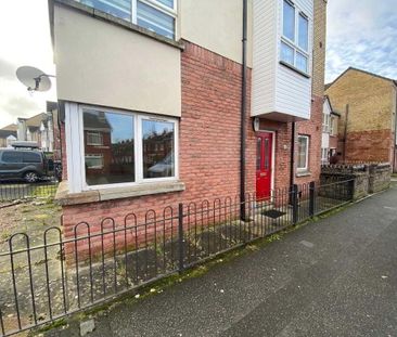 55 Willowfield Street, Belfast, BT6 9AW - Photo 3
