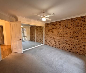 Home For Rent - Photo 4