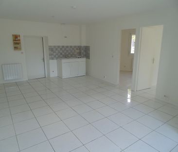 Location Appartement 3 pièces 50m² ST PAUL DE VARAX 01240 - Photo 1