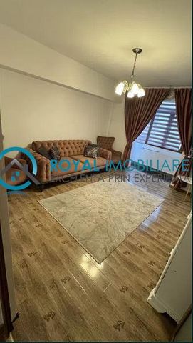 Royal Imobiliare Inchiriere apartament 3 camere zona Ultracentral - Photo 2