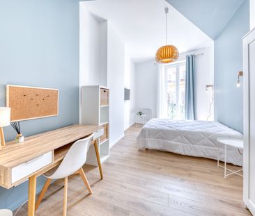 ANGLETERRE Colocation 5 chambres à Nice - Photo 2