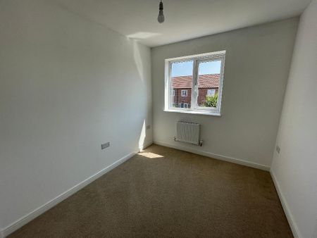 4 Bedroom Detached House To Rent - Photo 3