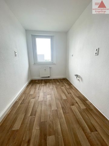 2-Raum-Wohnung in ruhiger Lage von Stollberg mit Balkon - Foto 2