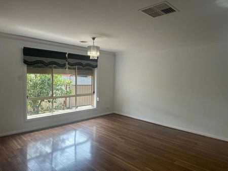 COMFORT & LOCATION - Photo 2