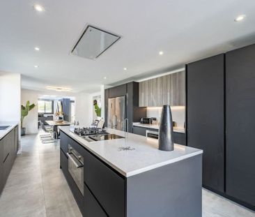 Luxury Villa for rent in San Pedro de Alcántara, Spain - Photo 5