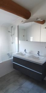 Location Appartement 2 pièces 53m² AIX EN PROVENCE 80ème - Photo 4