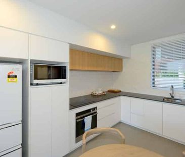 3-bedrooms - fully furnished! - Photo 4