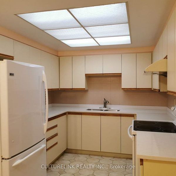 For Lease - 65 Spring Garden Avenue Unit# 2007, Toronto, Ontario - Photo 1