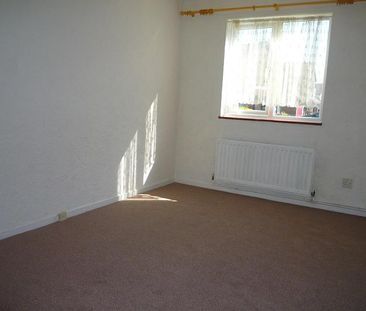 3 bedroom bungalow to rent Woodward Close, Gosport, PO12 - Photo 4