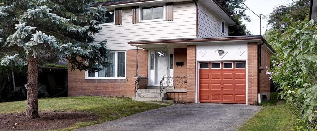 For Lease - 32 Conlins Road, Toronto, Ontario - Photo 1