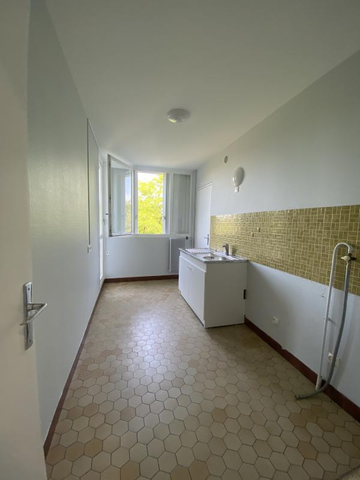 Location Appartement 3 pièces 68m² LA SOURCE 45100 - Photo 4