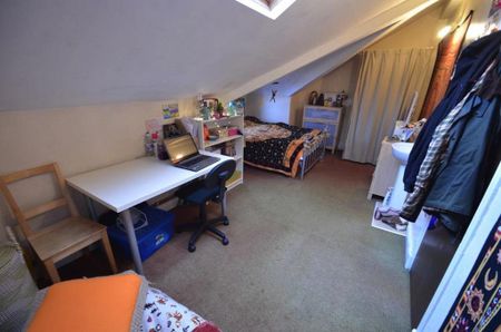 8 bedroom house to rent - Photo 3