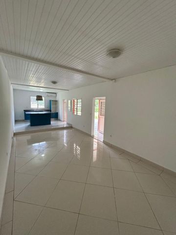 Location appartement 2 pièces, 53.12m², Le Robert - Photo 5