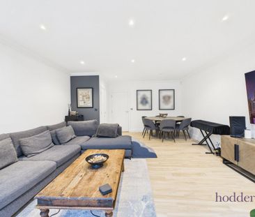 3 bedroom semi-detached house to rent - Photo 4