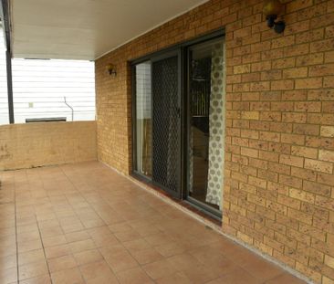 Bright One Bedroom House - Photo 2