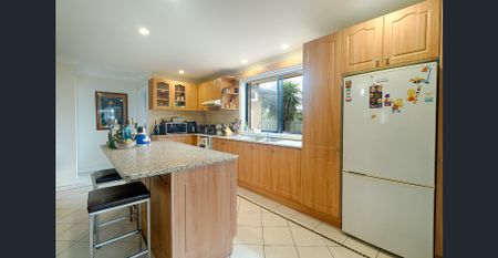 Beautiful 2 Bedroom Home - Photo 2