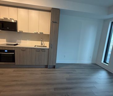 For Lease - 20 Soudan Avenue Unit# 1610, Toronto, Ontario - Photo 3