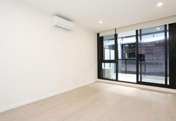South Melbourne - Photo 1