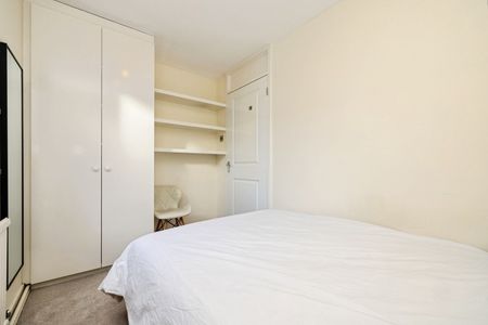 3 Bed End Terrace, Garnet Street, E1W - Photo 5