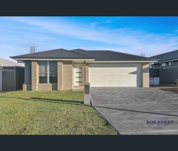 61 Cove Circuit, Dubbo, NSW 2830 - Photo 2