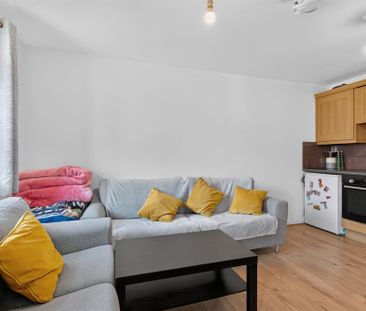 57C College Park Avenue, BELFAST, BT7 1LR - Photo 3