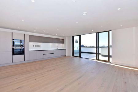 Stunning three bedroom penthouse with panoramic views. - Photo 5