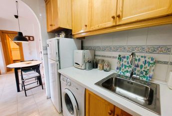 Bonito apartamento 2 dormitorios con piscina al lado del mar