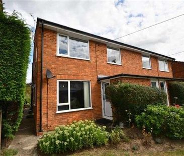 Bedroom Ground Floor Maisonette In Elstead, GU8 - Photo 4